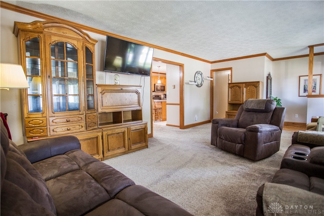 Xenia, Ohio 45385, United States, 3 Bedrooms Bedrooms, ,2 BathroomsBathrooms,Residential,Pending,201022