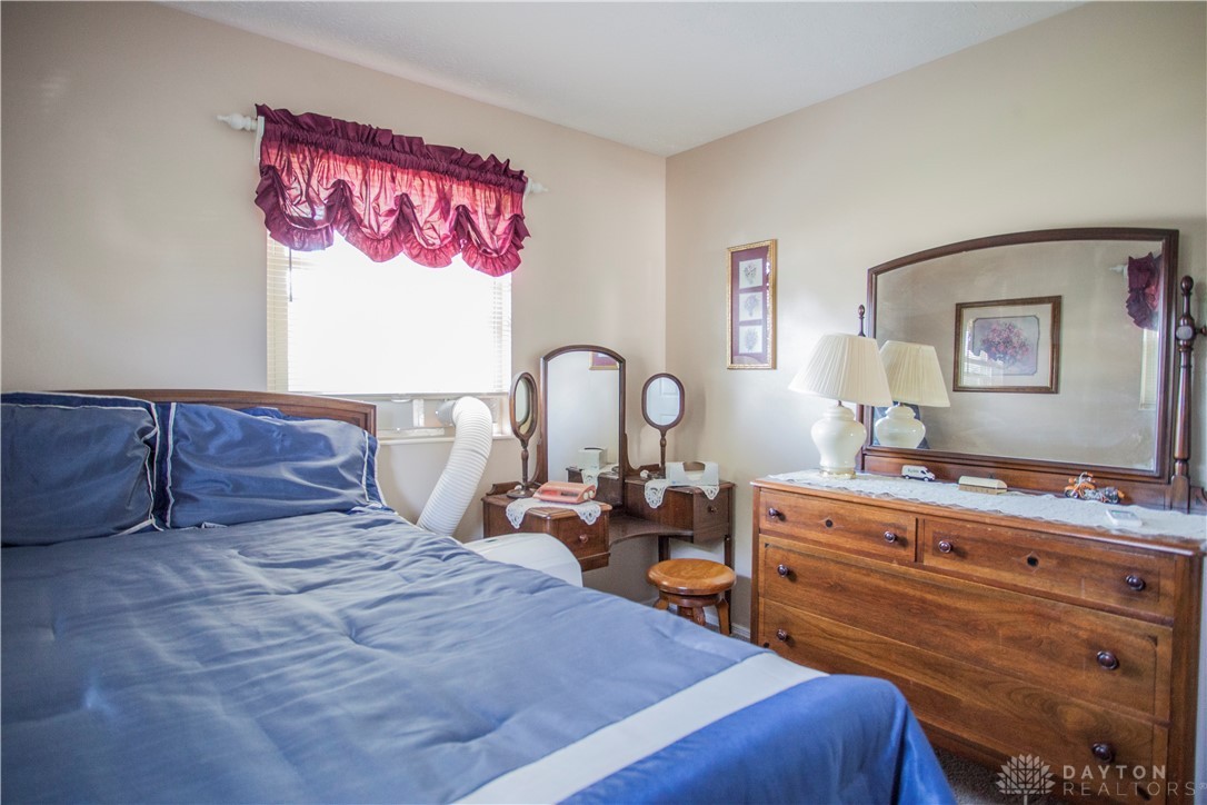 Xenia, Ohio 45385, United States, 3 Bedrooms Bedrooms, ,2 BathroomsBathrooms,Residential,Pending,201022