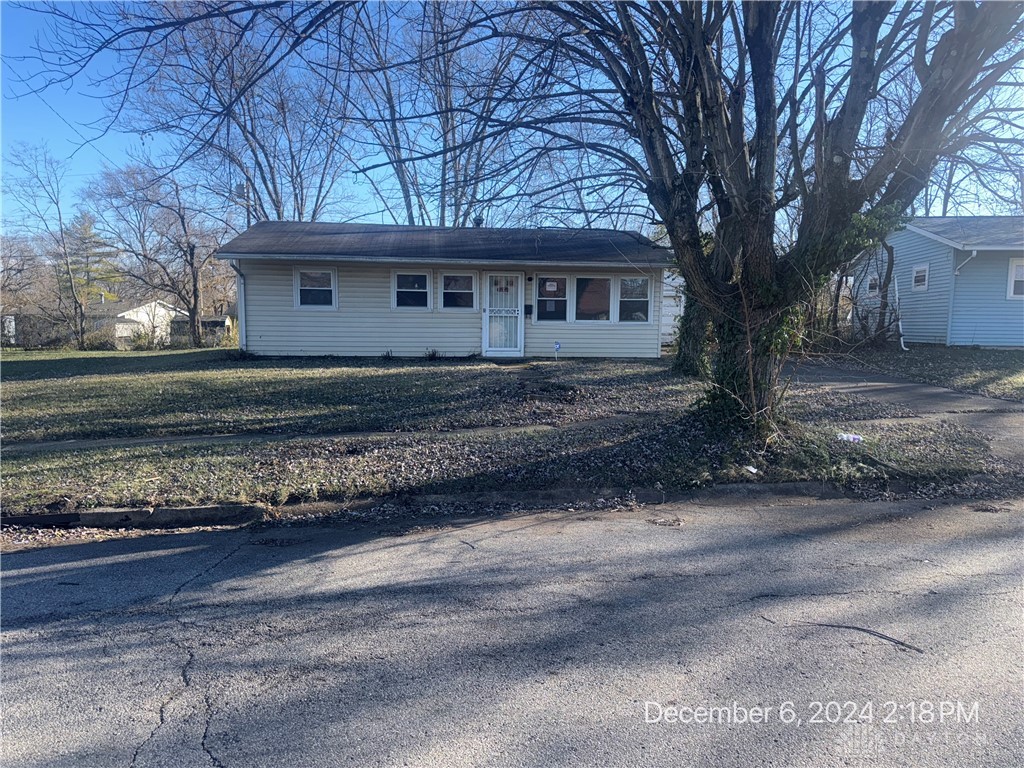 4930 Porterfield Drive, Dayton, Ohio image 2