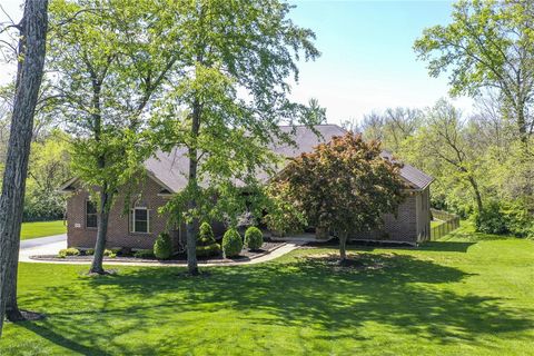 Photo of 3681 Wilmington Road, Lebanon, OH 45036 (MLS # 957143)