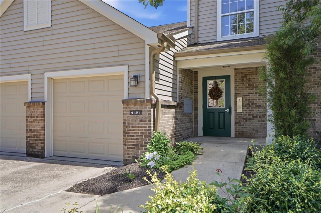 4421 N Shore Drive 302