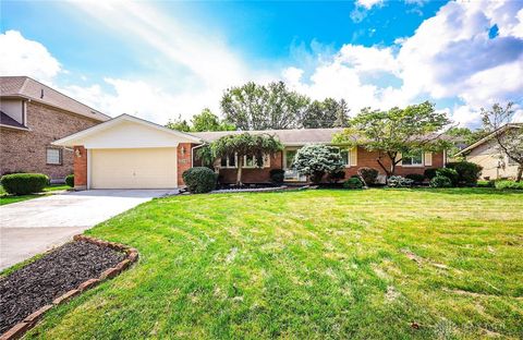 Photo of 2318 E Rahn Road, Dayton, OH 45440 (MLS # 938896)