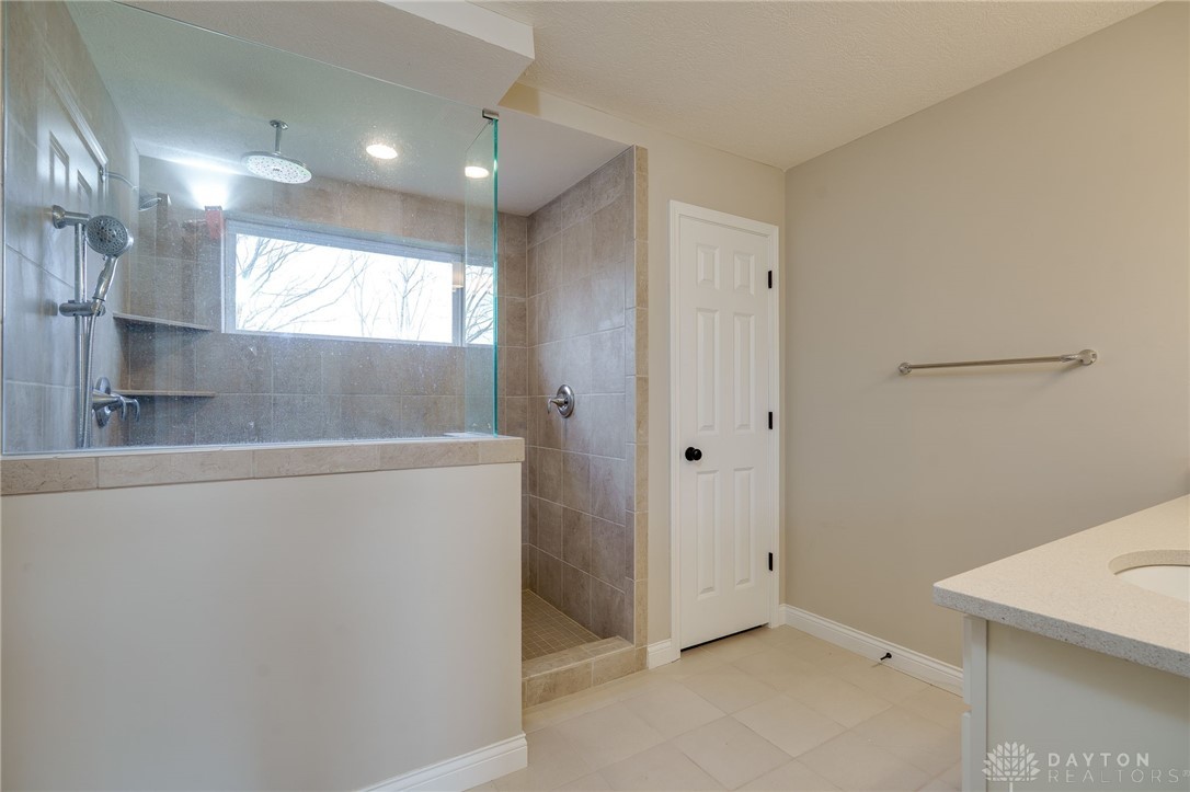 703 Newton Drive, Beavercreek, Ohio image 21