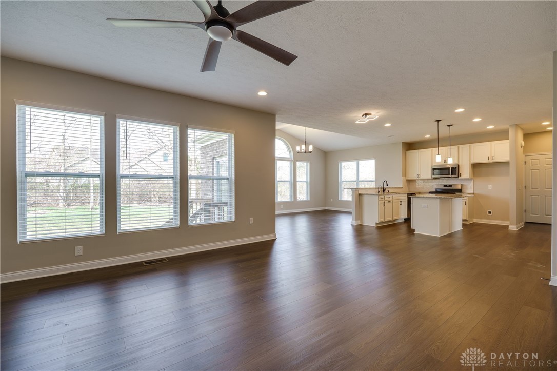 703 Newton Drive, Beavercreek, Ohio image 11