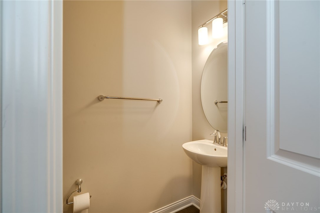 703 Newton Drive, Beavercreek, Ohio image 16