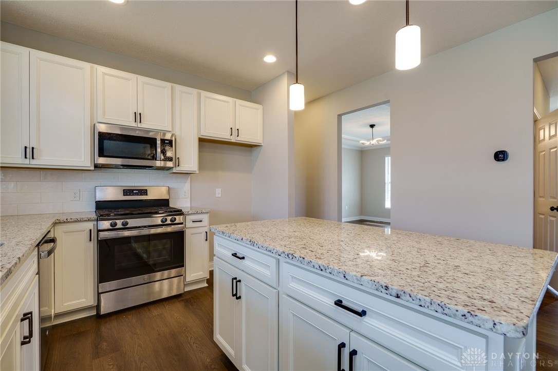 703 Newton Drive, Beavercreek, Ohio image 13