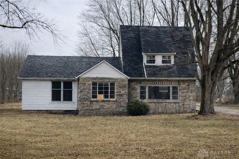 Photo of 410 N Main Street, Eldorado, OH 45321 (MLS # 953052)