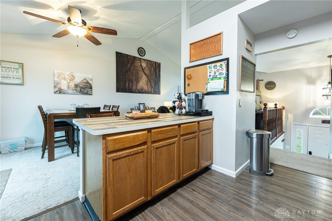 6300 Sterling Woods Drive, Clayton, Ohio image 12