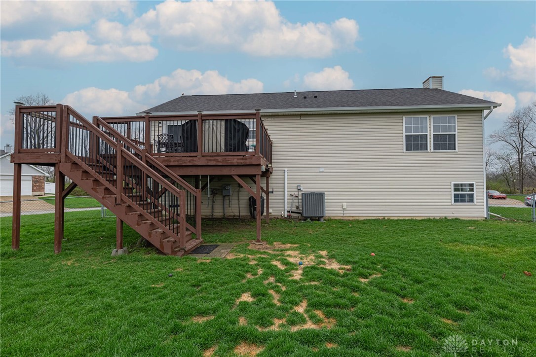 6300 Sterling Woods Drive, Clayton, Ohio image 34