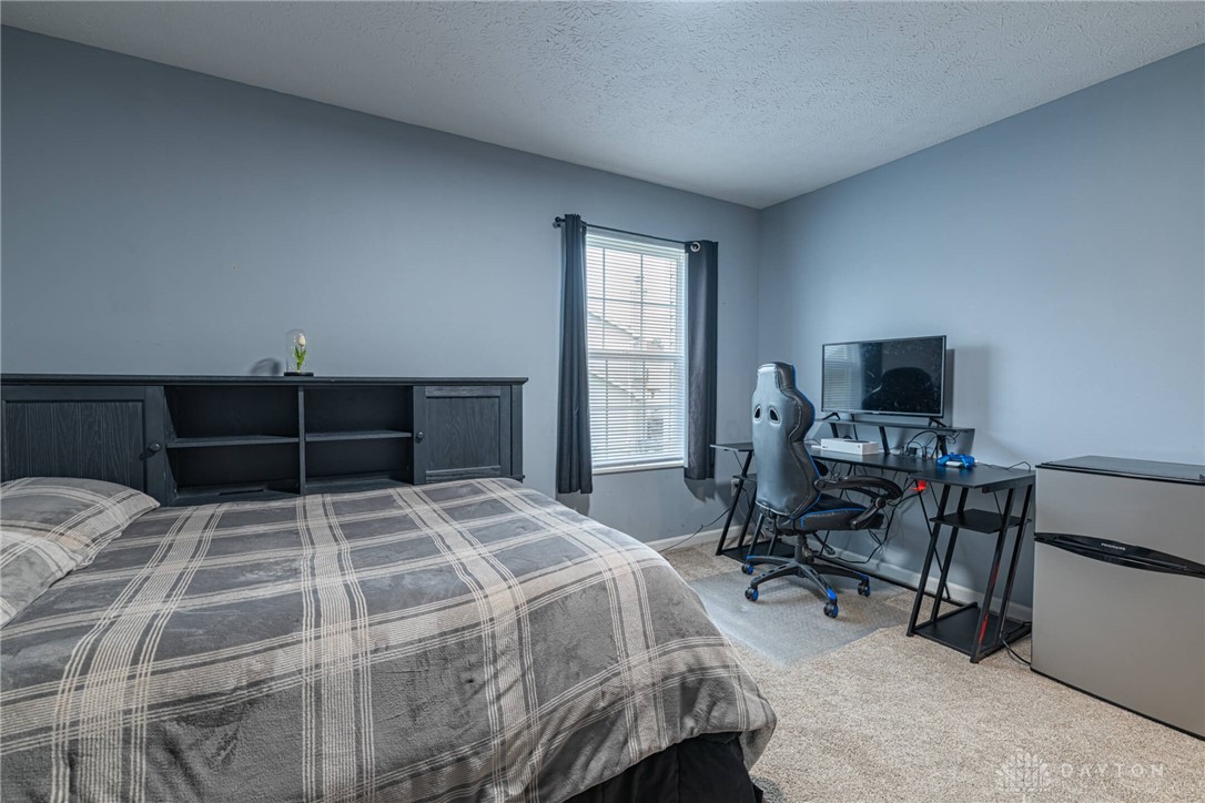 6300 Sterling Woods Drive, Clayton, Ohio image 21