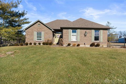 Photo of 2516 W Pekin Road, Springboro, OH 45066 (MLS # 950797)