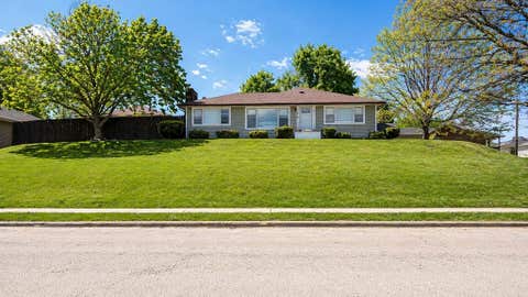 Homes For Sale - 810 S Roosevelt Avenue<br/> Miami County, Piqua, OH 45356