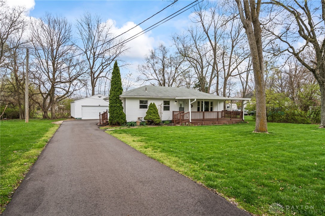 54 Sawmill Lane, New Lebanon, Ohio image 3