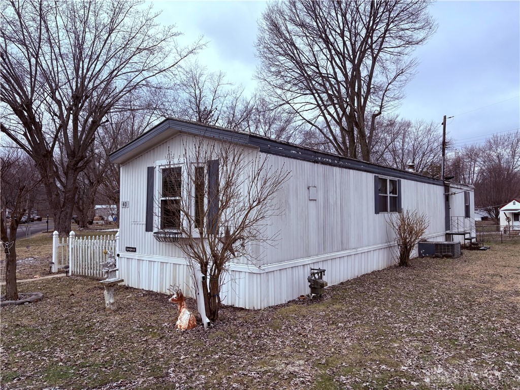 40 Dee Drive, New Paris, Ohio image 3