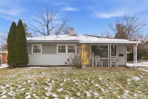 Photo of 1163 Irmal Drive, Dayton, OH 45432 (MLS # 950799)