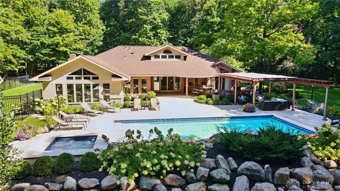 629 Wilkerson Road, Fairborn, Ohio image 2