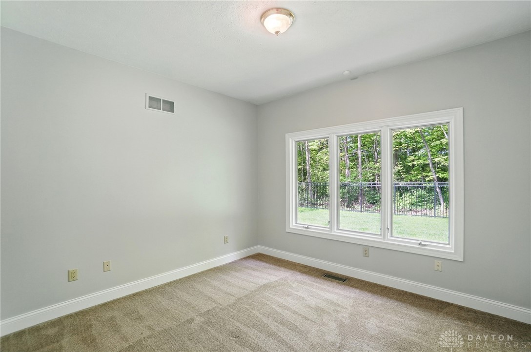 629 Wilkerson Road, Fairborn, Ohio image 40