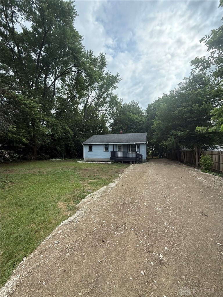 1068 Hedges Road