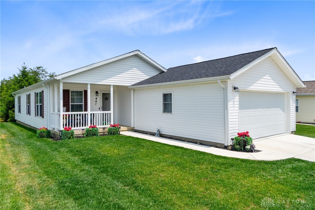 441 Kalynn Circle #26, Fairborn, Ohio image 3