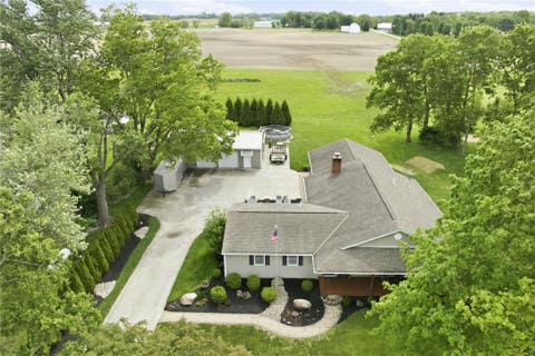 Photo of 4058 Utica Road, Clearcreek Twp, OH 45036 (MLS # 958179)