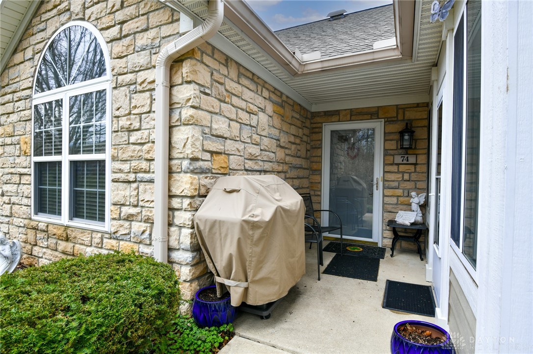 74 Edinburgh Village Drive, Dayton, Ohio image 6