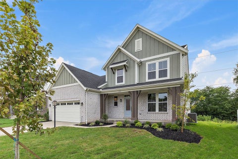 Homes For Sale - 2572 Golden Leaf Dr<br/> Beavercreek, OH 45431