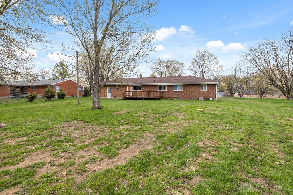 1655 Parkridge Drive, Springfield, Ohio image 30