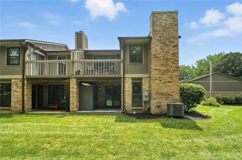 Tiny photo for 523 Greene Tree Place, Fairborn, OH 45324 (MLS # 945297)
