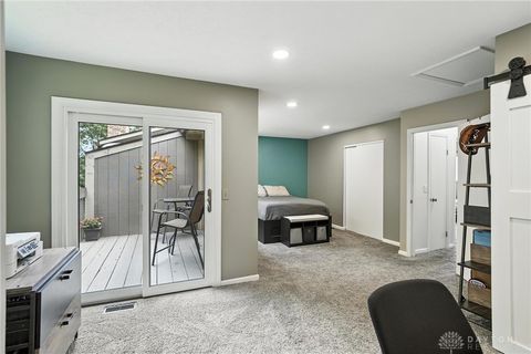 Tiny photo for 523 Greene Tree Place, Fairborn, OH 45324 (MLS # 945297)