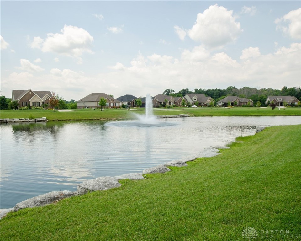 1232 Normandy Rue, Springboro, Ohio image 8