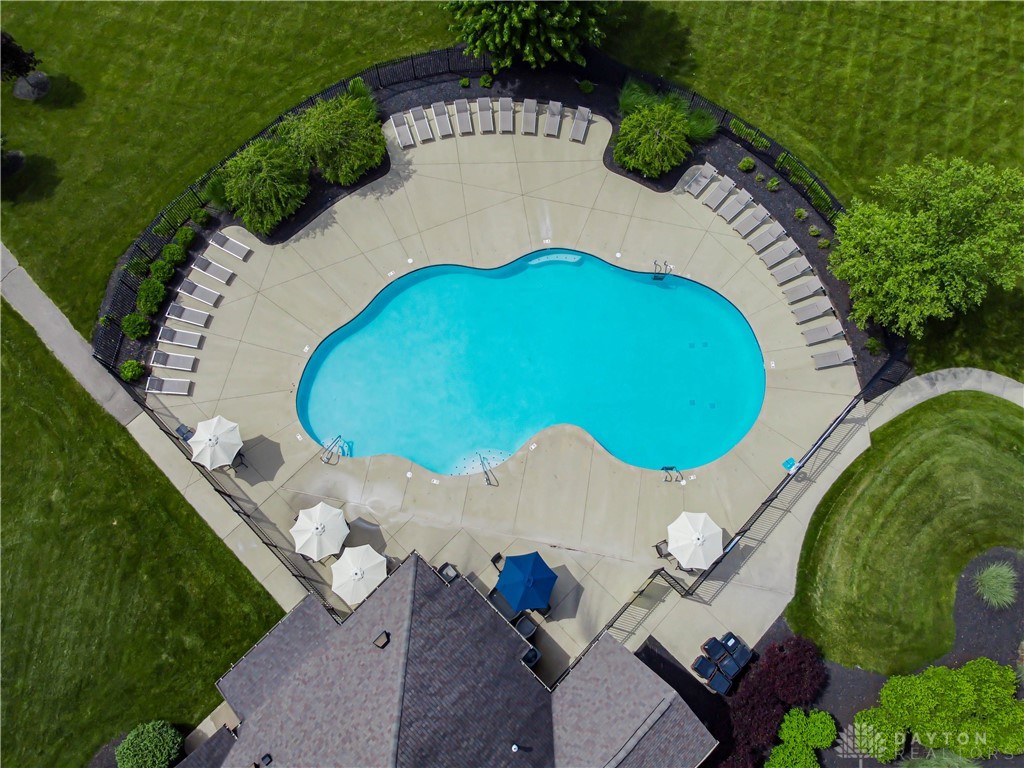 1232 Normandy Rue, Springboro, Ohio image 4