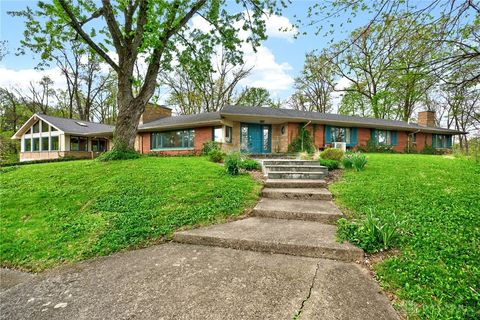 Photo of 3183 Locust Camp Road, Kettering, OH 45419 (MLS # 957315)