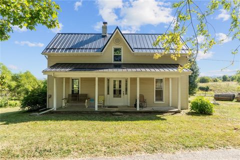 Photo of 948 Mount Olive Road, Greenfield, OH 45681 (MLS # 937623)