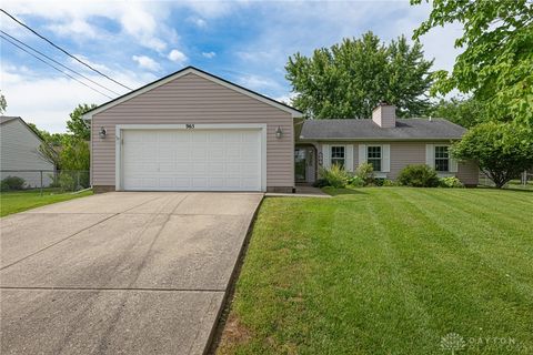 Photo of 965 Redfox Court, Monroe, OH 45050 (MLS # 959120)