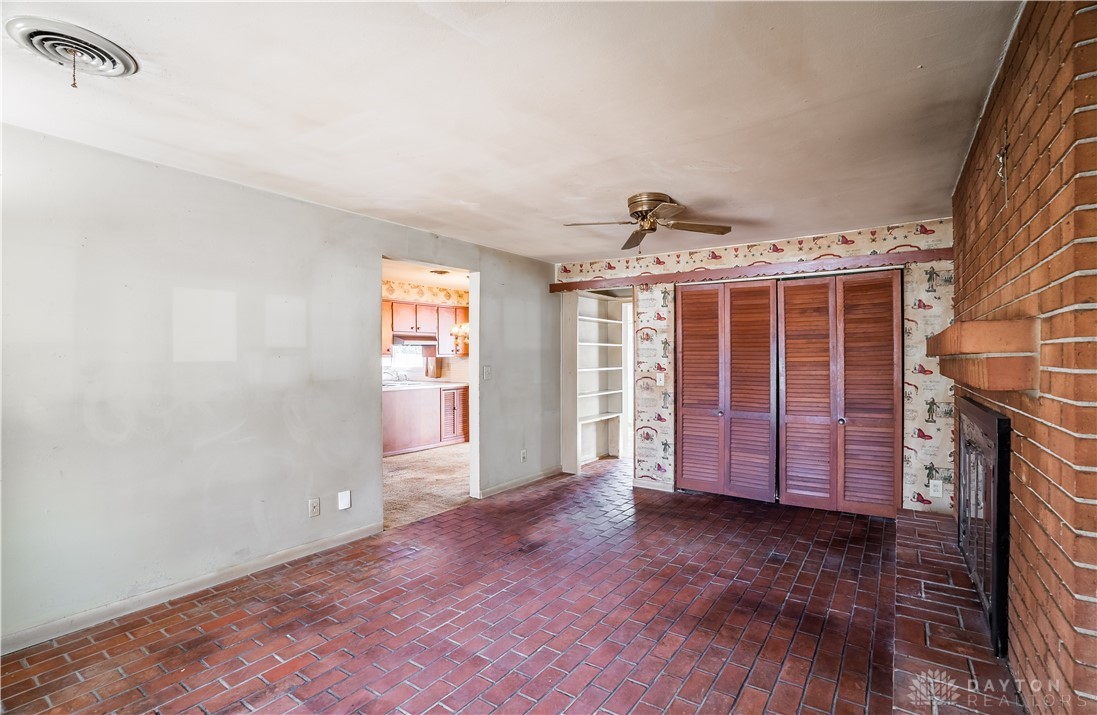 3806 Saranac Drive, Dayton, Ohio image 4