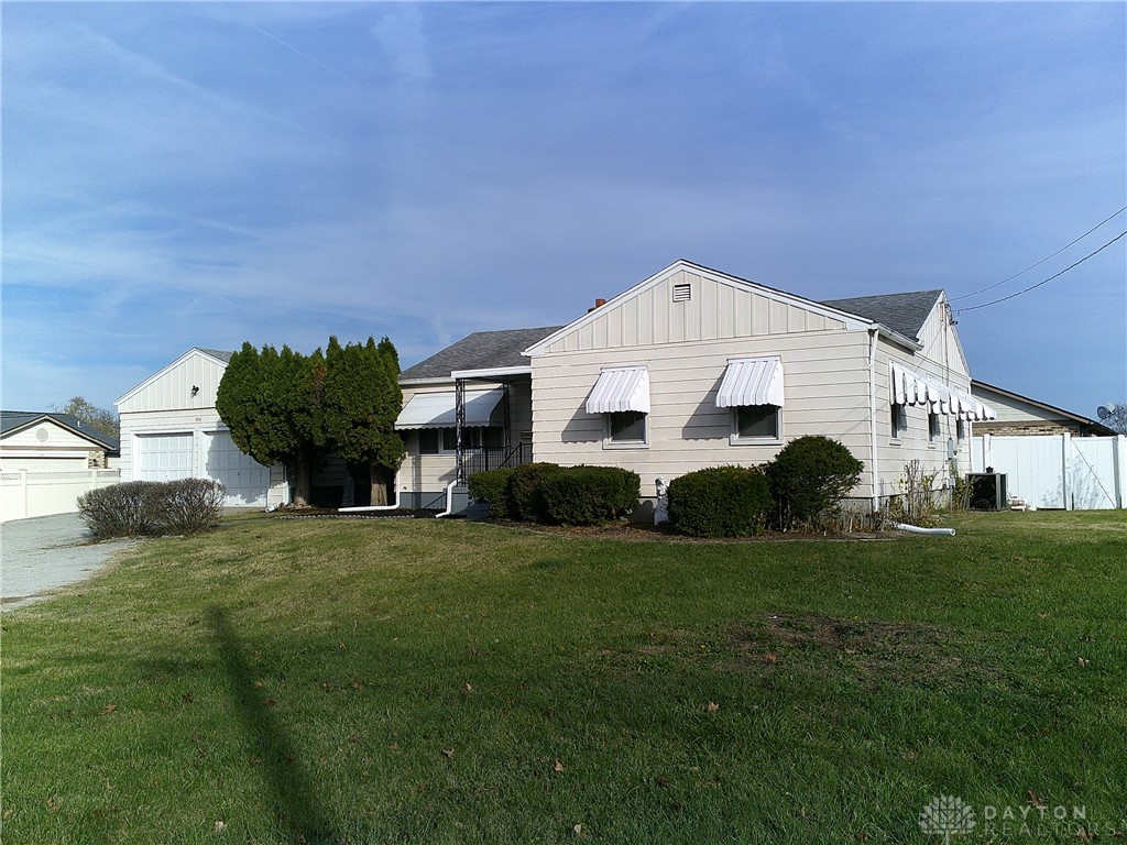 976 Union Road, Clayton, Ohio image 1