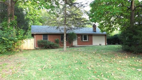 Photo of 2146 Oxmoor Drive, Beavercreek, OH 45431 (MLS # 946348)
