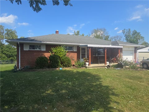 Homes For Sale - 255 E Weaver Street<br/> New Lebanon, OH 45345