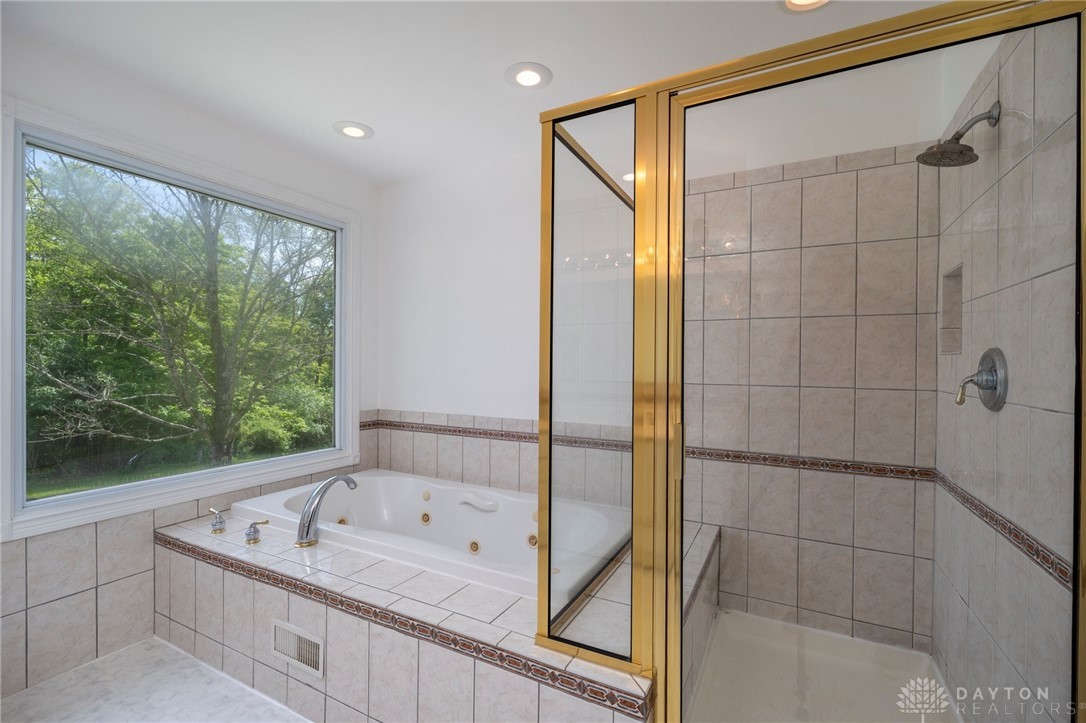 1663 Ireland Rd, Wilmington, Ohio image 46