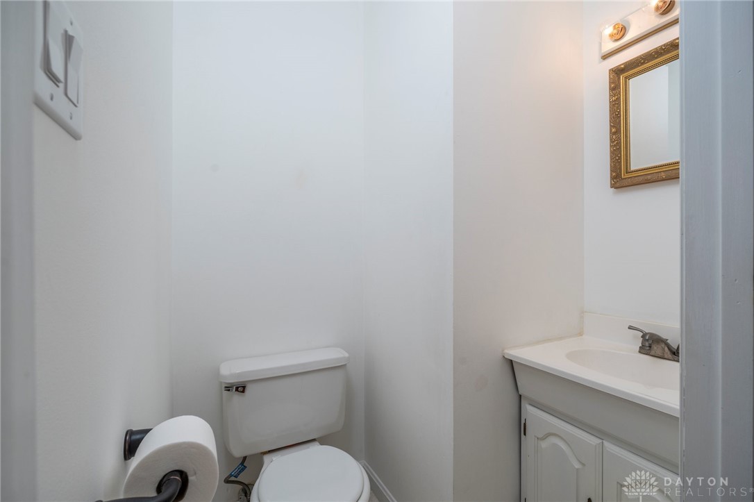 1663 Ireland Rd, Wilmington, Ohio image 39