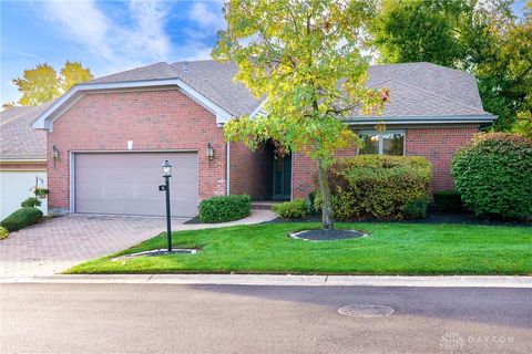 Photo of 164 Copperfield Drive, Dayton, OH 45415 (MLS # 946430)