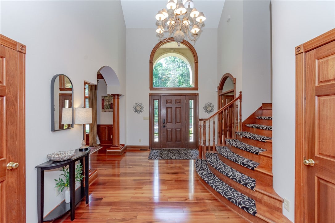 497 Hillcrest Drive
