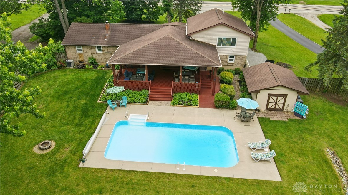 6737 E State Route 571, Tipp City, Ohio image 3