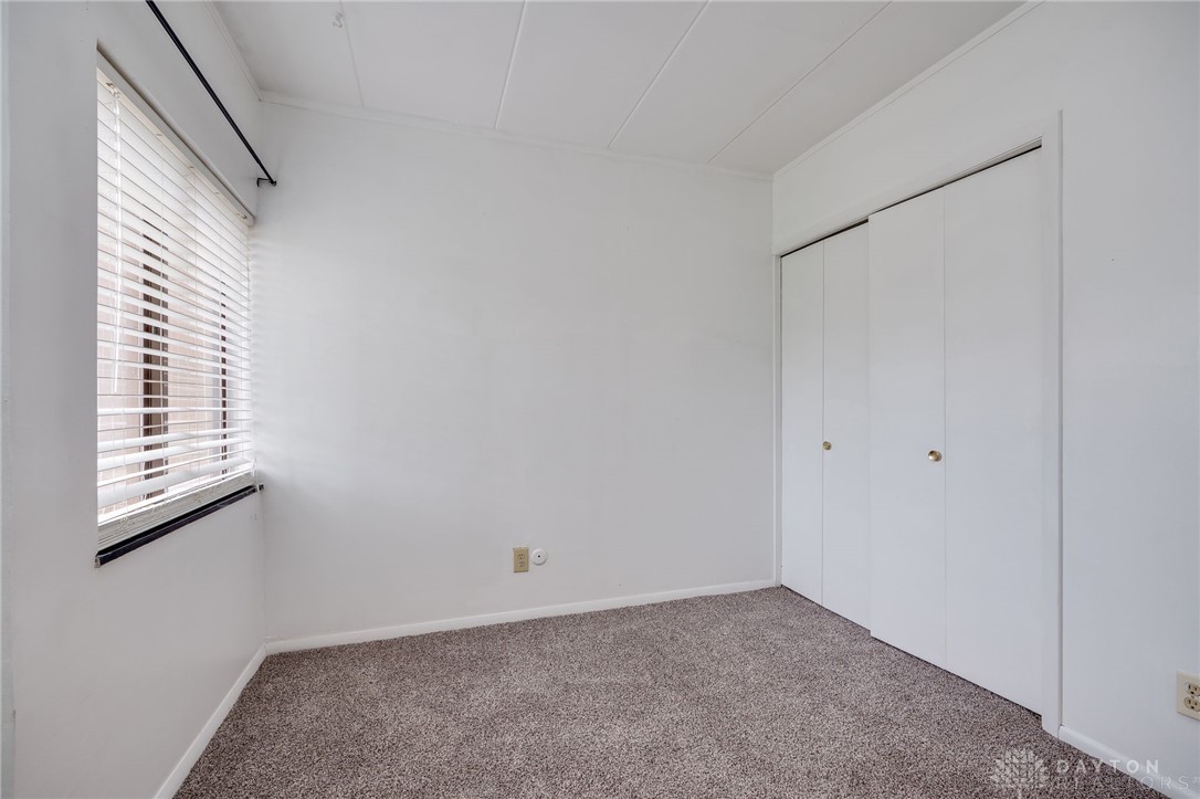 1120 Eagle Feather Circle, West Carrollton, Ohio image 23