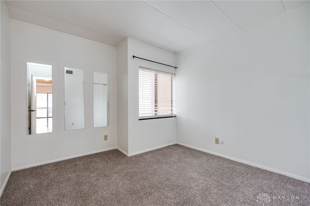 1120 Eagle Feather Circle, West Carrollton, Ohio image 22