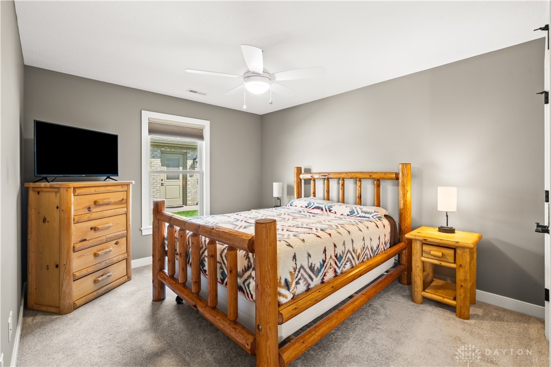 838 W Bentley Circle, Troy, Ohio image 37