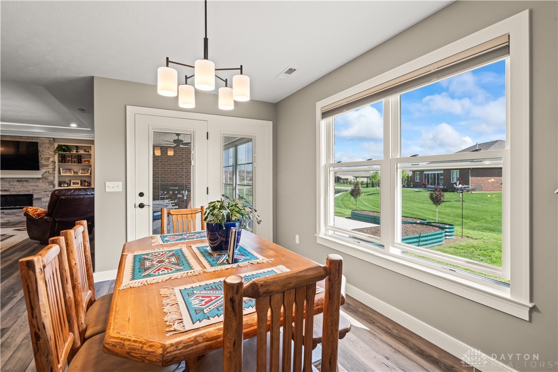 838 W Bentley Circle, Troy, Ohio image 24