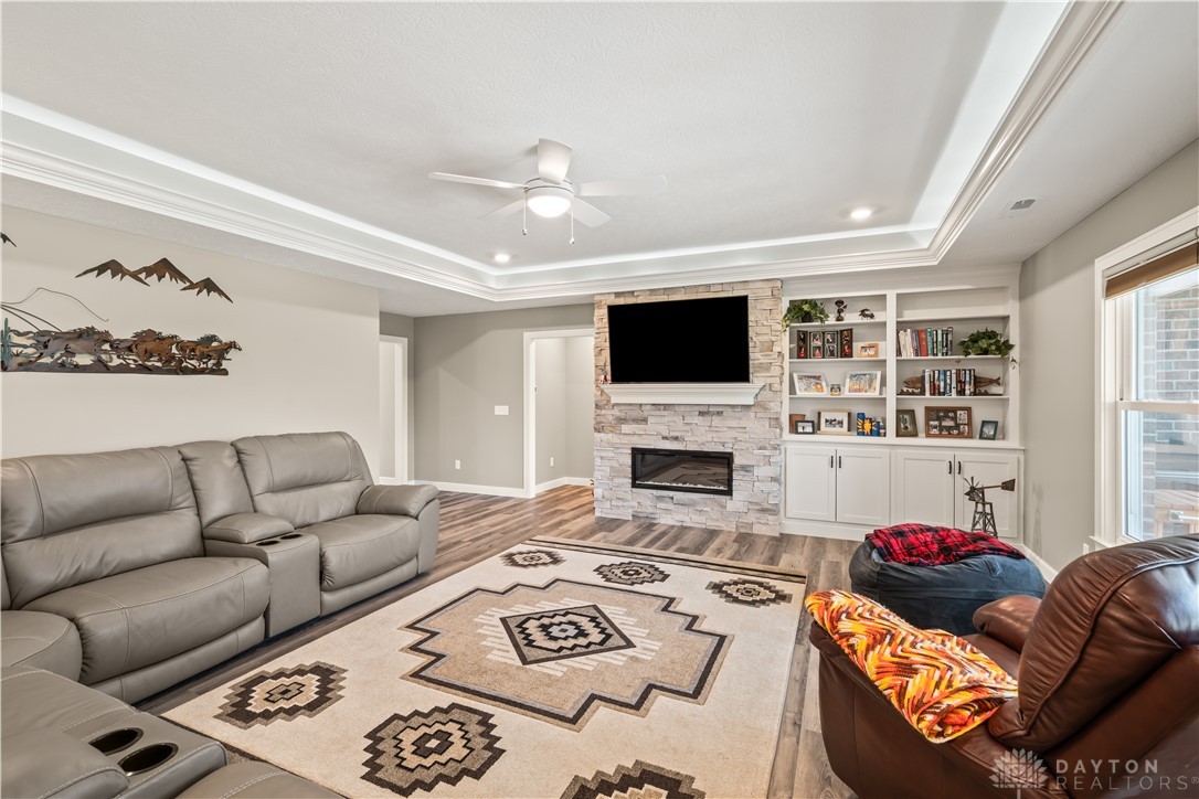 838 W Bentley Circle, Troy, Ohio image 15