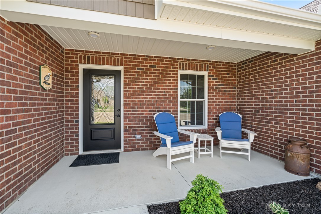 838 W Bentley Circle, Troy, Ohio image 6