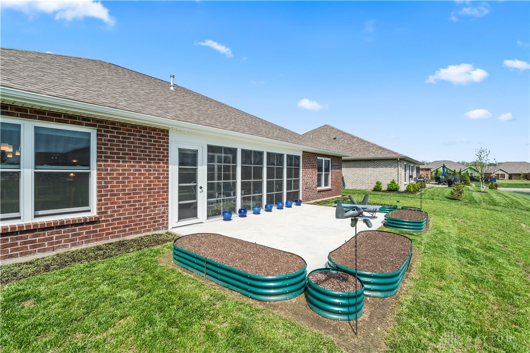 838 W Bentley Circle, Troy, Ohio image 48